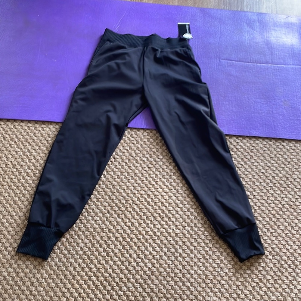 Black five dancewear joggers Small adult